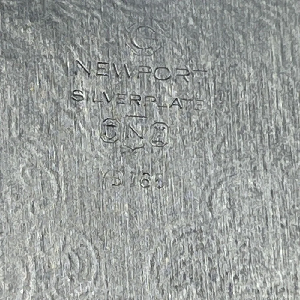 VTG Newport Silverplate YB165‎ Round 10” Serving Tray Floral Etched Pierced Edge